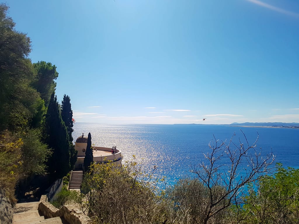 Photo vue mer sur la Colline du Château à Nice par Pierre Fayard