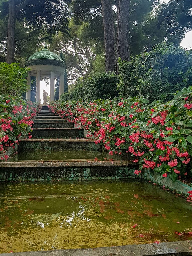 Photo d'une fontaine de la Villa Ephrussi de Rothschild par Pierre Fayard