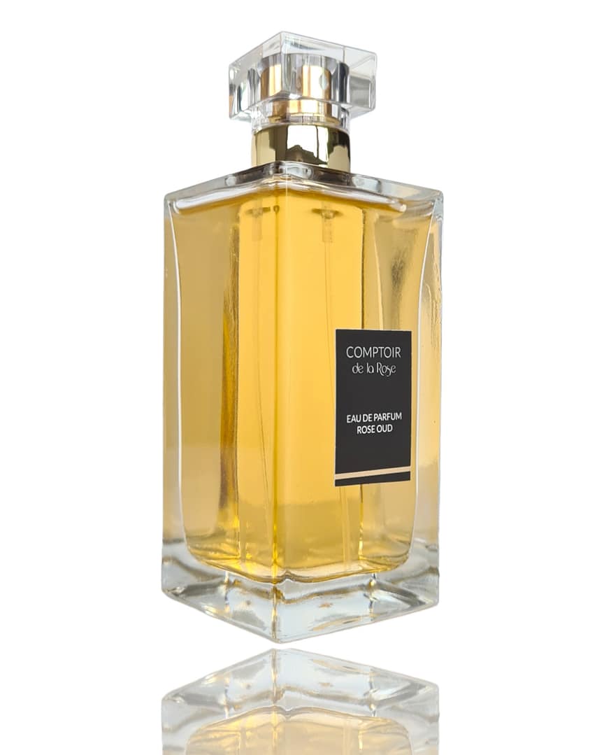 Prise photo de l'eau de parfum rose oud pour le Comptoir de la Rose - Pierre Fayard
